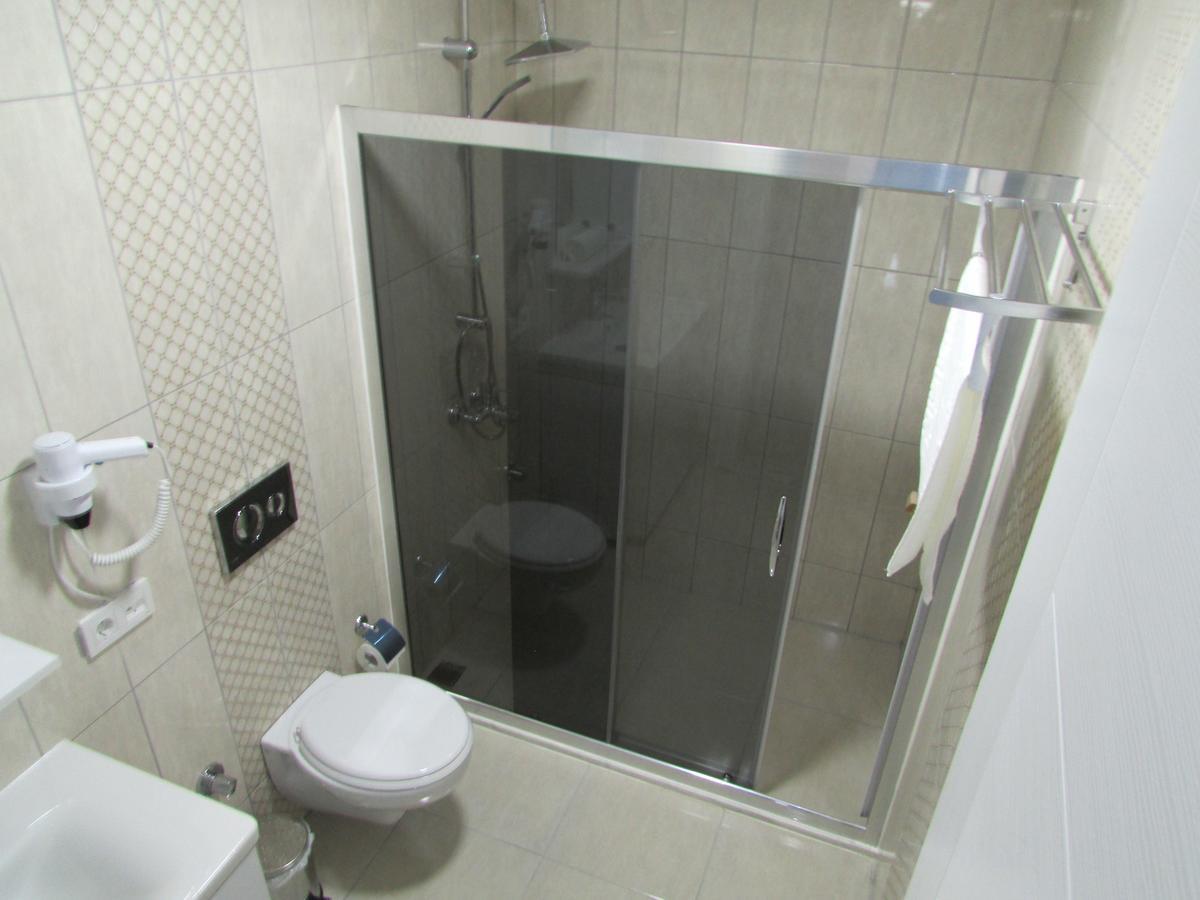 Guentur Hotel & Restaurant Гёчек Экстерьер фото